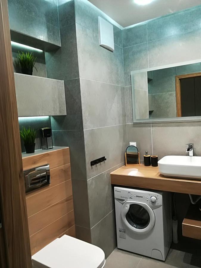 Apartament Wroclaw Centrum Dorzecze Legnickiej Bagian luar foto